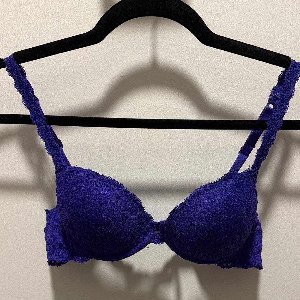 Cosabella Very Sexy Push up Lace Bra. Size: 32A